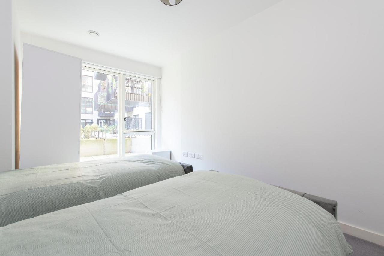 Stunning Luxury 2 Bedroom London Apartment Zewnętrze zdjęcie