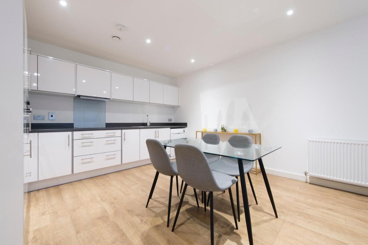 Stunning Luxury 2 Bedroom London Apartment Zewnętrze zdjęcie