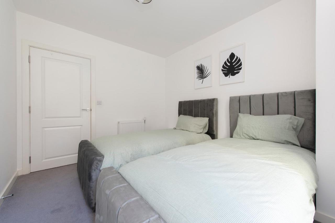 Stunning Luxury 2 Bedroom London Apartment Zewnętrze zdjęcie