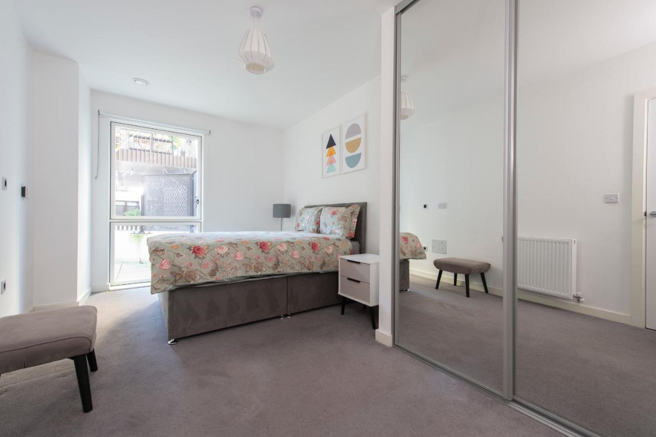 Stunning Luxury 2 Bedroom London Apartment Zewnętrze zdjęcie